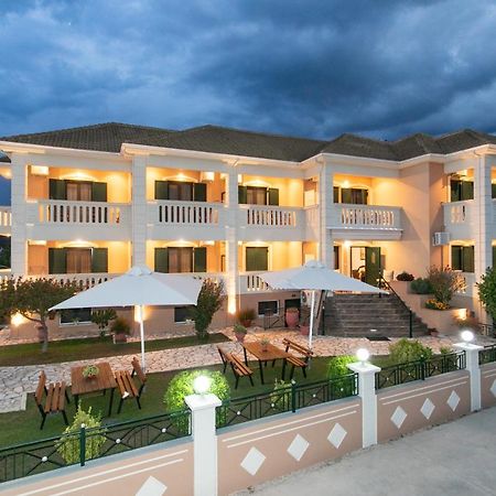 Lady Elena Hotel อัมมูเดีย ภายนอก รูปภาพ